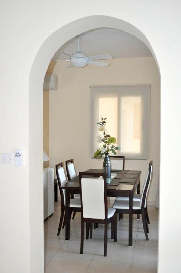 Charming Villa With Panoramic Sea View In Kissonerga Exteriér fotografie